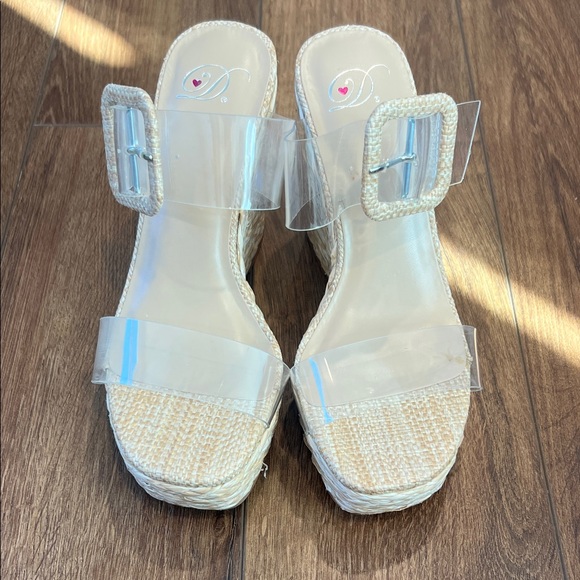 Delicious Beige Wedge Sandals with Clear Straps - Picture 2 of 4